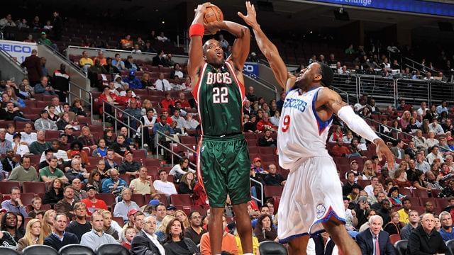 他就发起了 他就发起了